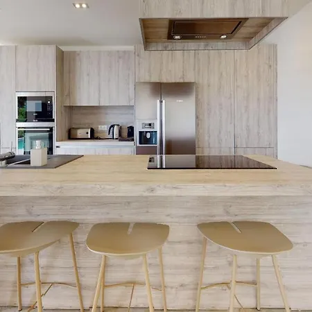 Algarrobos * Santa Eularia des Riu