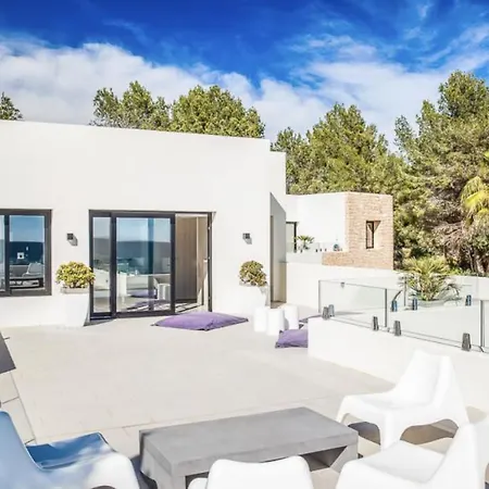 Villa Algarrobos